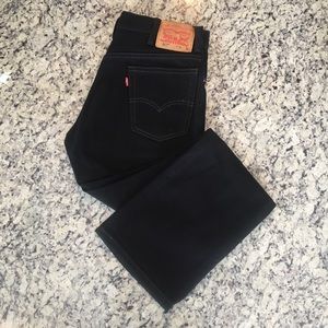517 Levi’s Bootcut Jeans